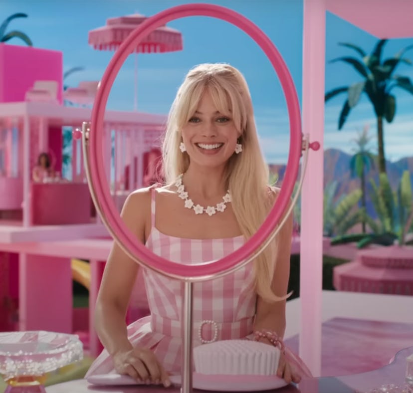 The 'Barbie' movie trailer has Easter eggs that suggest a connection to 'Wizard of Oz.'