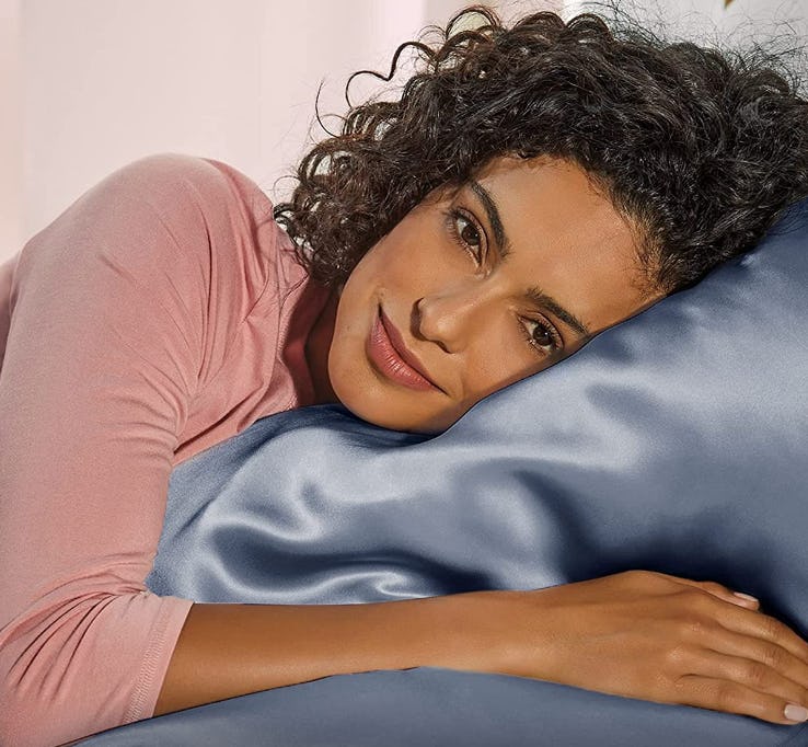 YANIBEST Satin Pillowcase (2-Pack)