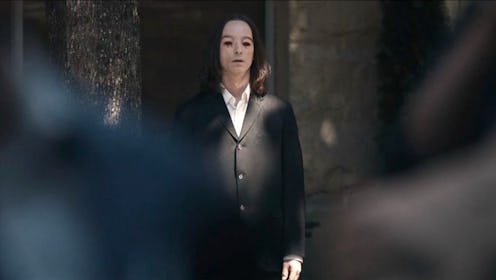 Reddit fans have theories about who the man with no eyes is in 'Yellowjackets'