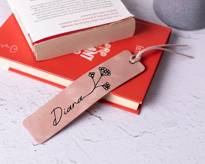 If you need a Mother's Day gift for grandma who likes to read, consider a leather personalized bookm...