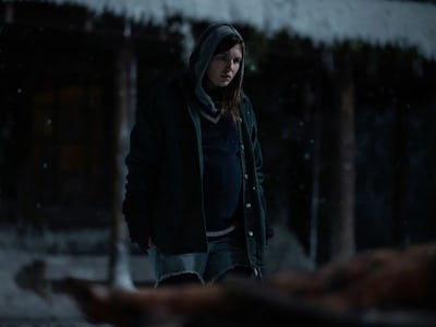 Sophie Nélisse as Teen Shauna in Yellowjackets Season 2 Episode 2