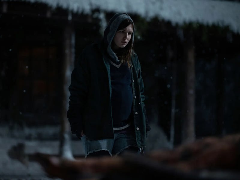Sophie Nélisse as Teen Shauna in Yellowjackets Season 2 Episode 2