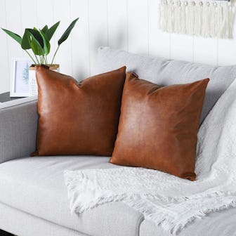 MANDIOO Faux Leather Throw Pillow Covers (Set of 2)