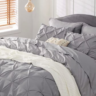 Bedsure Comforter Set - Bed in a Bag (7 Pieces)