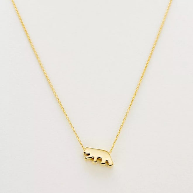 Tiny Tags 14K Gold Plated Mama Chain Necklace is a sweet mother's day gift for sister