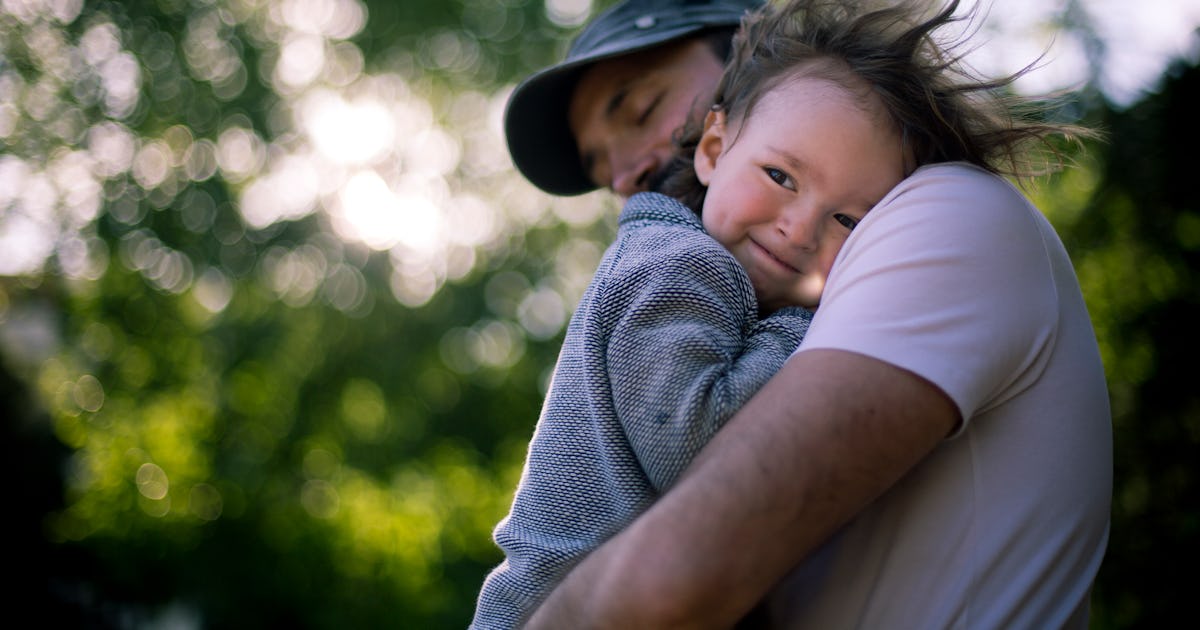 Parents Who Raise Humble Children Do These 5 Things