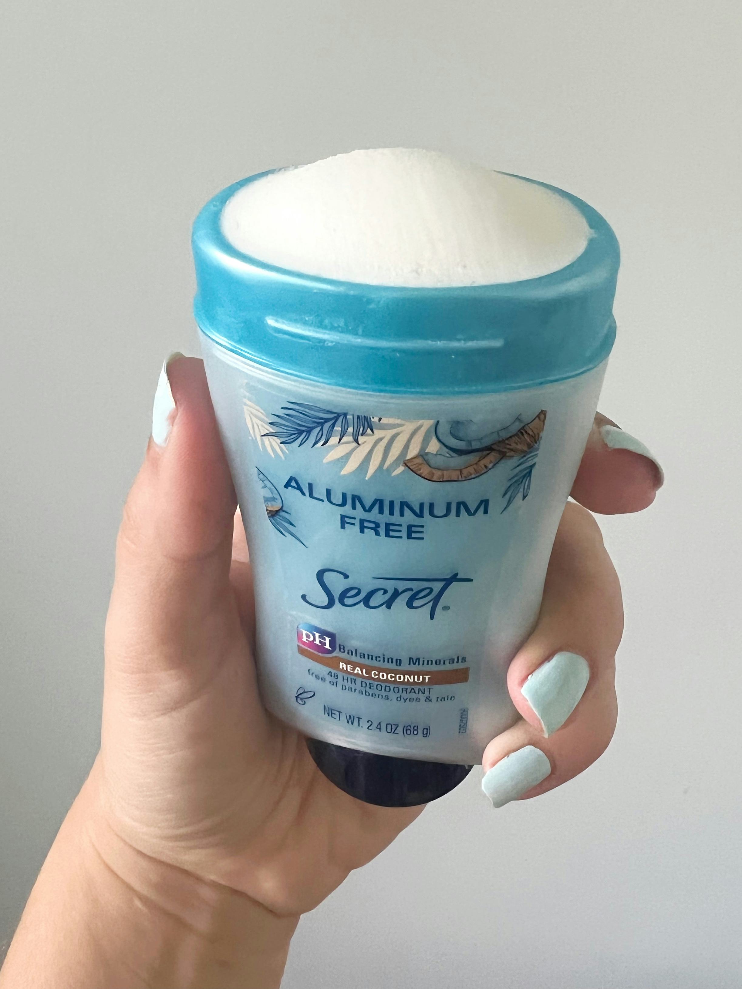 The Best Deodorants That Don't Stain Clothes, Tested & Reviewed
