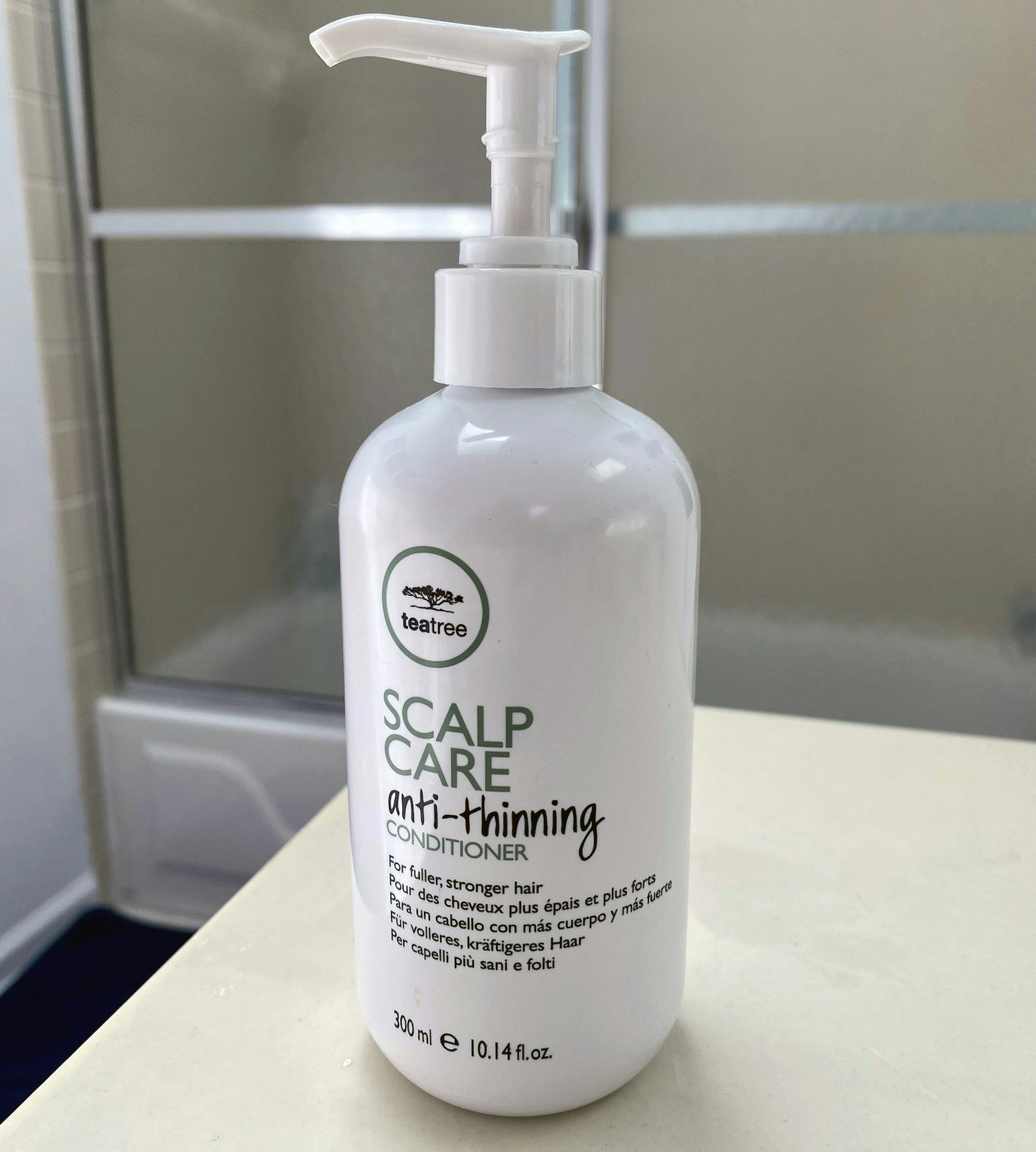 The Best Conditioners For Thinning Hair, Tested & Dermatologist