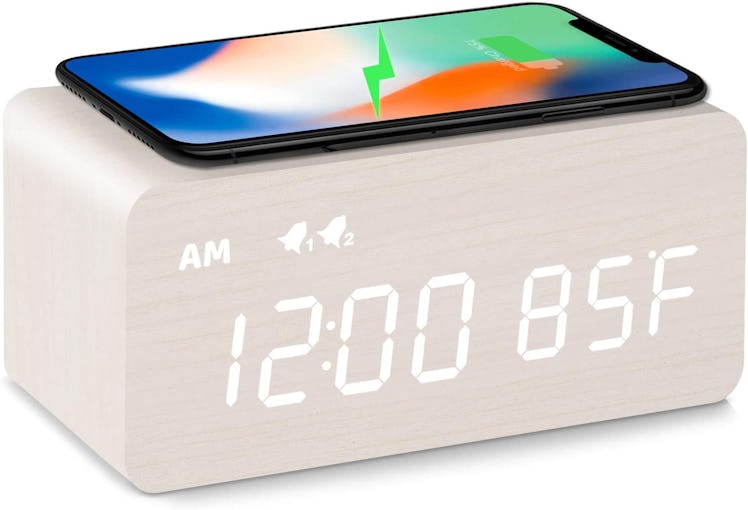 MOSITO Digital Alarm Clock with Wireless Charging