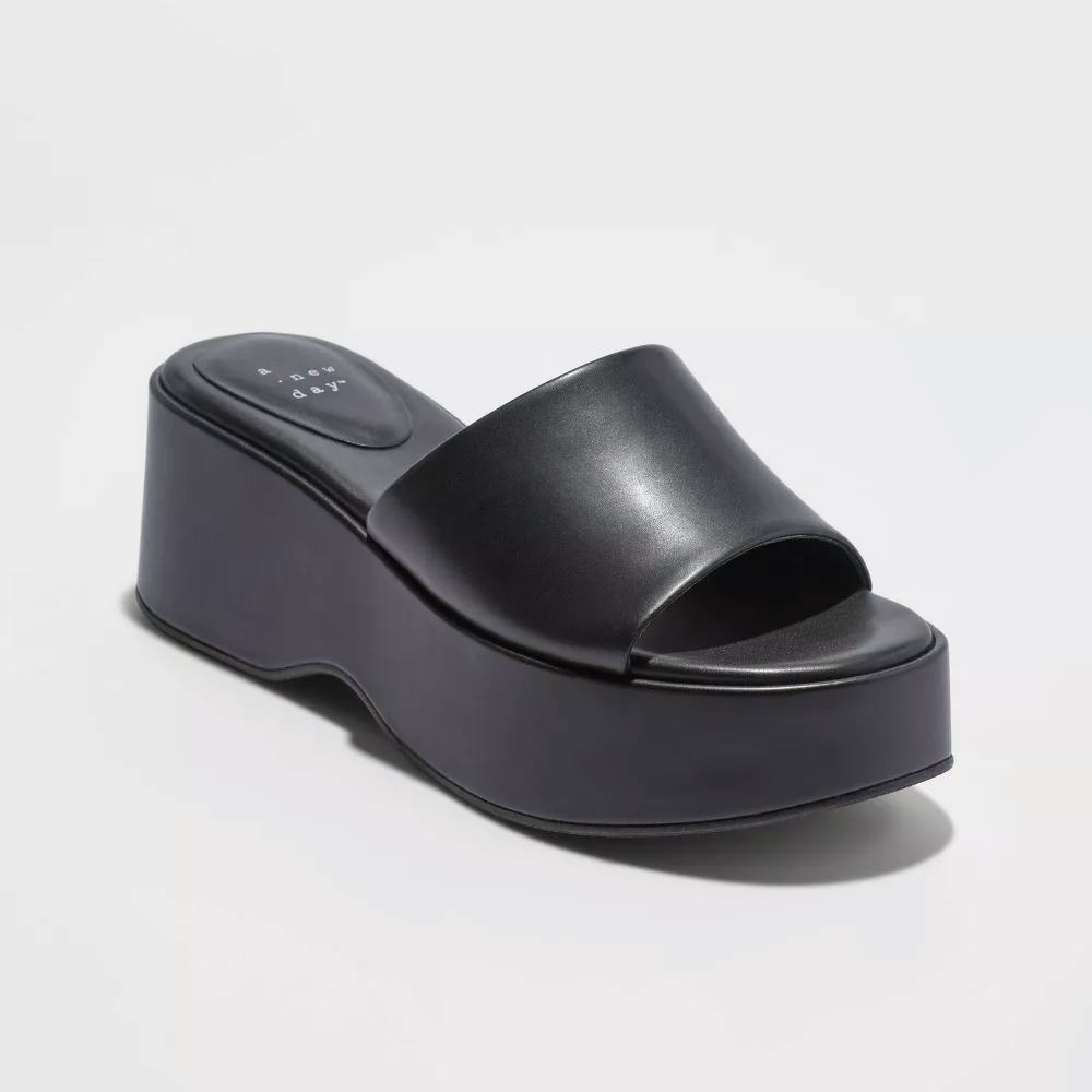 Women&rsquo;s Wynona Platform Sandals