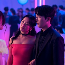 Anna Cathcart, Gia Kim, and Choi Min-yeong in 'XO, Kitty.' Photo via Netflix