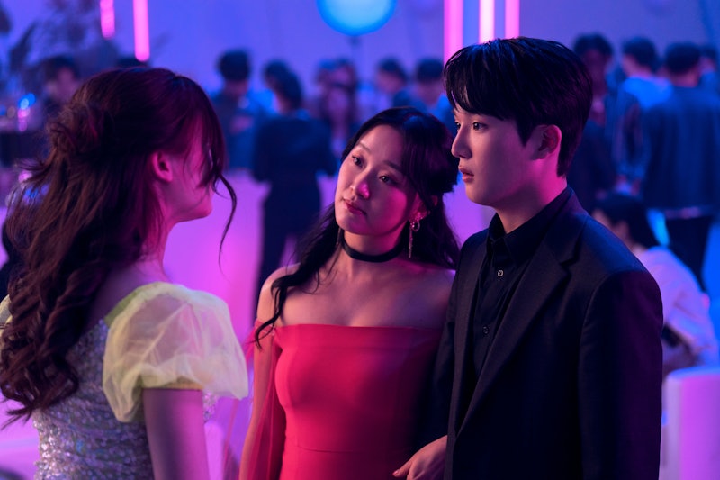 Anna Cathcart, Gia Kim, and Choi Min-yeong in 'XO, Kitty.' Photo via Netflix