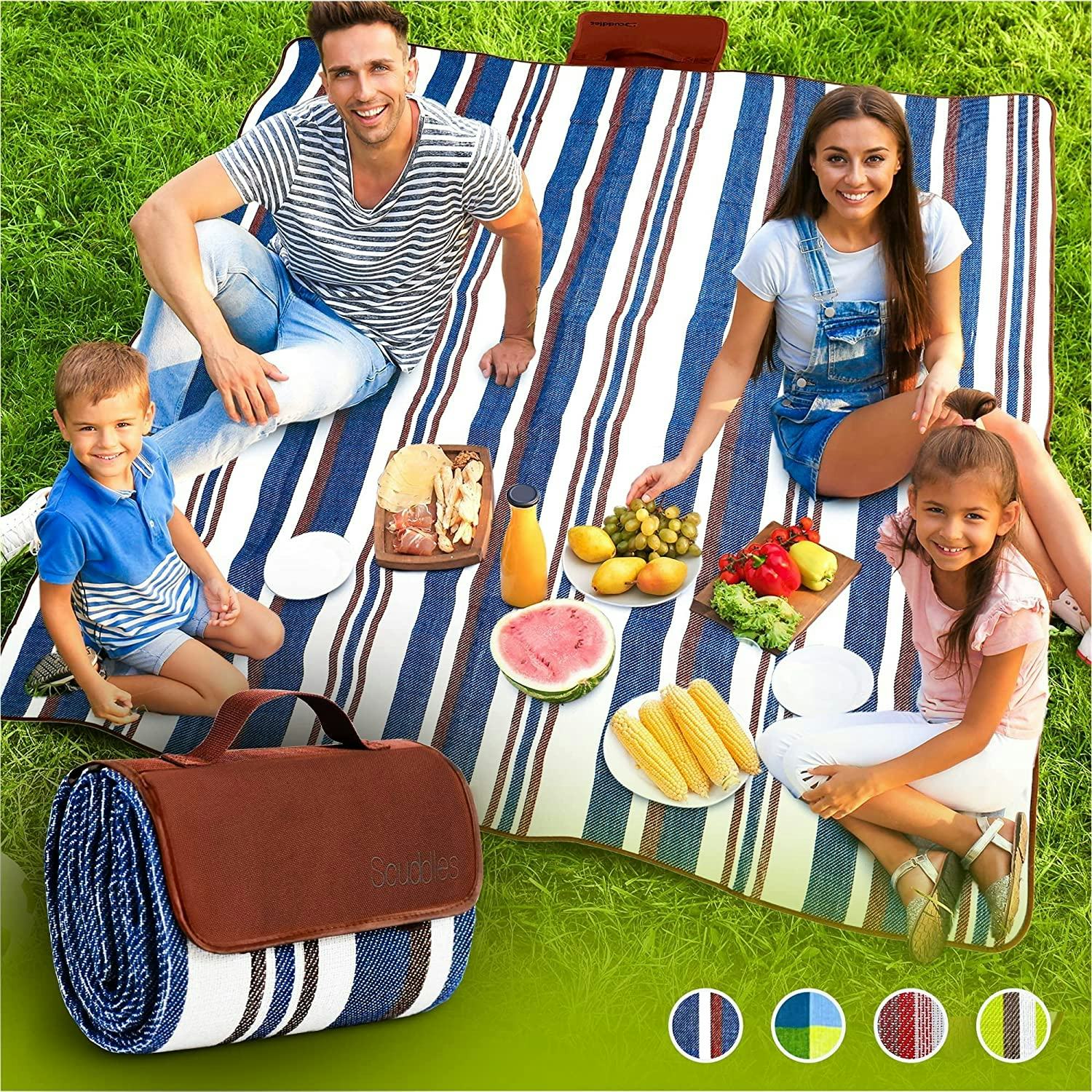 Scuddles Outdoor Blanket Tote