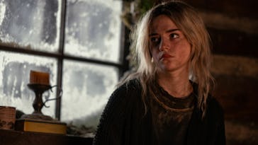 Sophie Thatcher as young Natalie in Yellowjackets Season 2 Episode 8