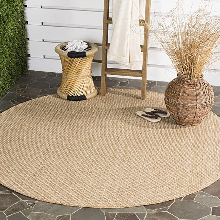 SAFAVIEH Courtyard Collection Indoor/ Outdoor Area Rug