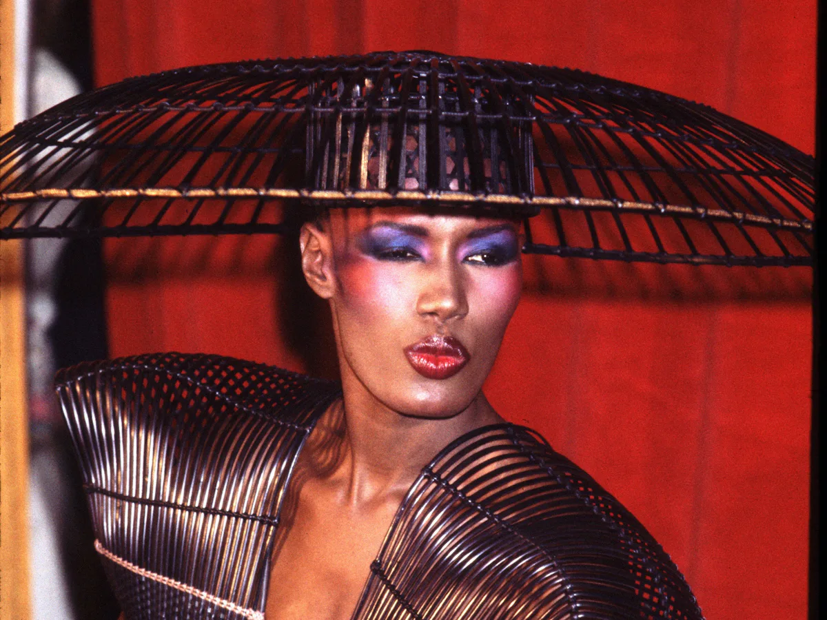 grace jones silver dress I'm not perfectbut I'm perfect for you Night of 1000 Grace Jones on @rupaulsdragrace #allstars8 streaming on @paramountplus The details @artdefashion and @kandytrip infused into this runway are truly remarkable. Swipe