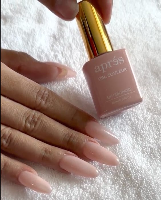 Cardi B&rsquo;s long nude nails for the 2023 Met Gala.