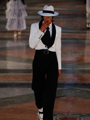 A model walks the runway during the Chanel Cruise Collection 2016/2017 on May 3, 2016 in Havana, Cub...