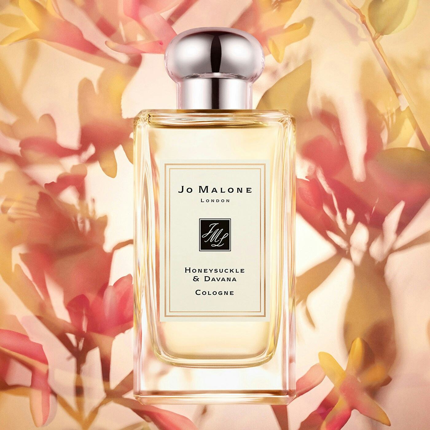 Perfume discount with honeysuckle