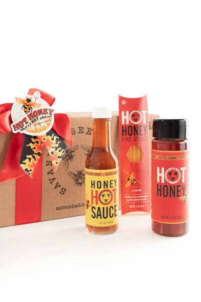 Need cool gifts for dad for Father's Day? Consider this hot honey gift set.