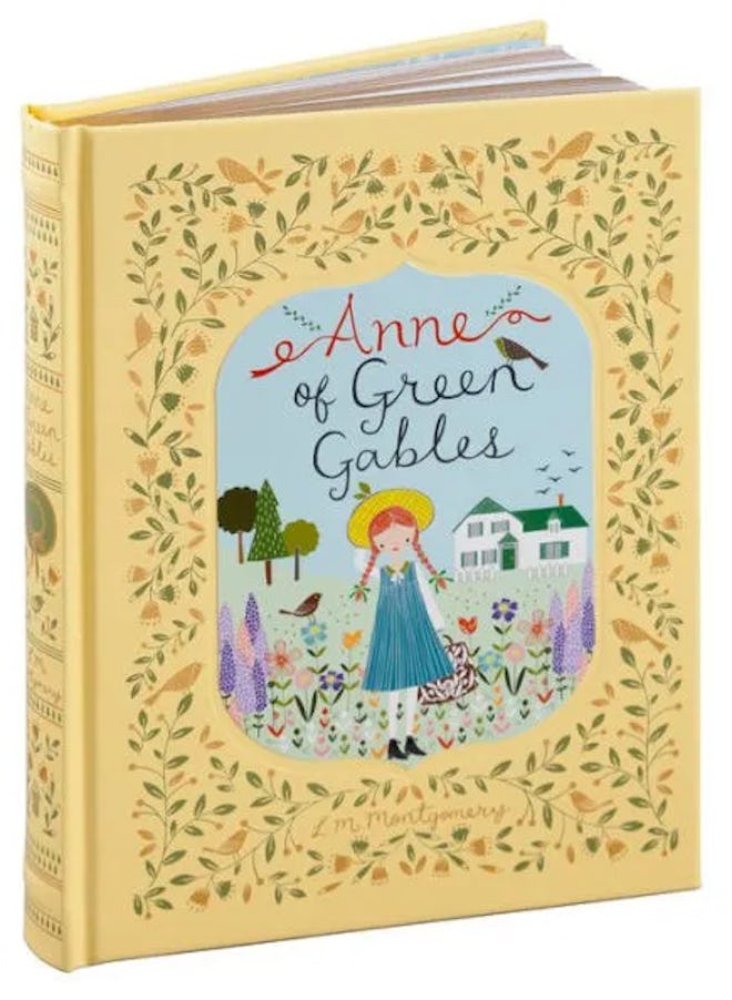 'Anne of Green Gables' written by L.M. Montgomery, illustrations by M.A. Claus and W.A.J. Claus