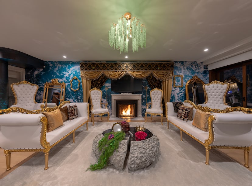 The Booking.com "Under the Sea" beach house has 'The Little Mermaid'-inspired rooms in Malibu.