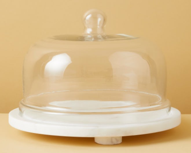 Here’s the rundown on the Timeless Glamour home decor trend.