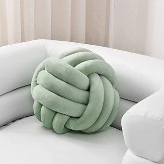 Sioloc Soft Knot Round Ball Throw Pillow