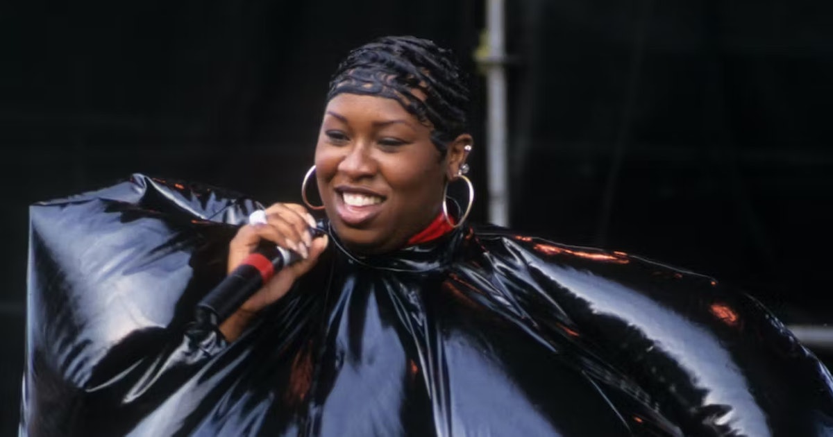 June Ambrose Made Missy Elliott’s Garbage Bag Suit With Tire Glue & A Bicycle Pump