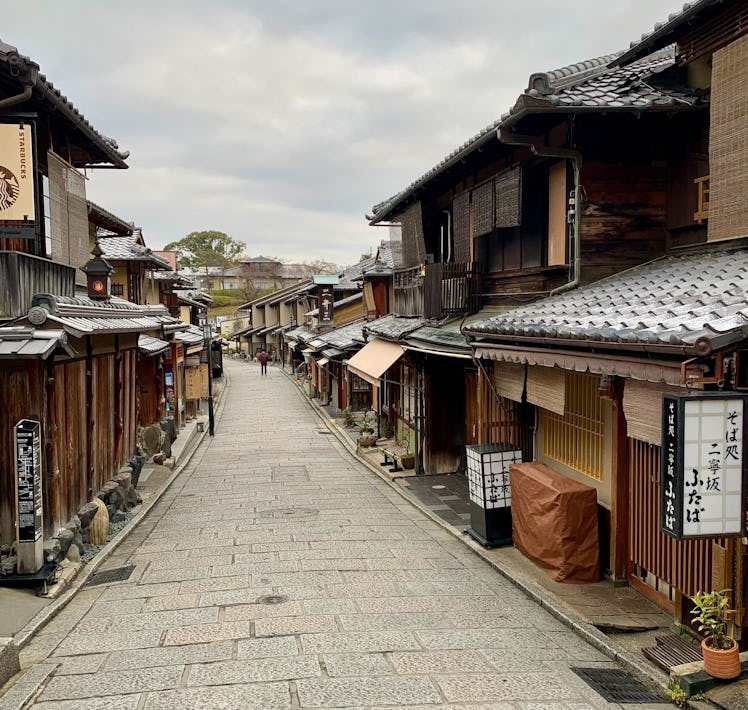 Visiting Ninnezaka and Sannenzaka slopes are popular things to do in Kyoto, Japan