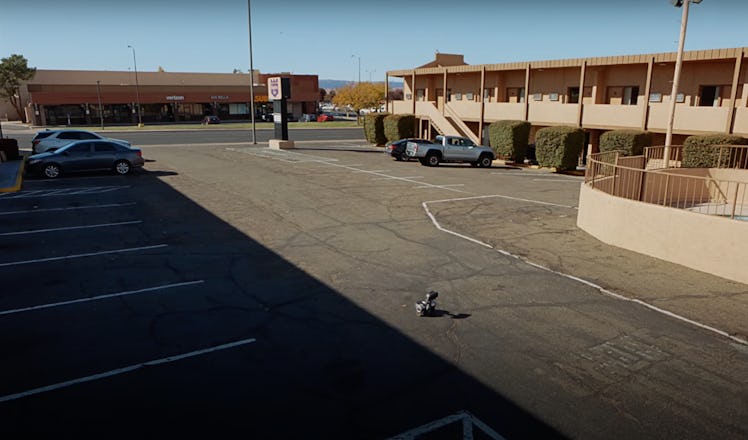 Harry Styles' "Satellite" music video was filmed at a Knights Inn motel in Arizona. 