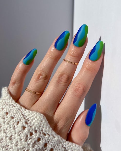 Sea glass nails are trending and they're so beachy. Here's how to wear them.