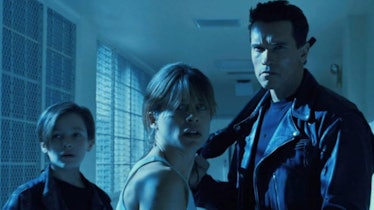 Edward Furlong, Linda Hamilton, and Arnold Schwarzenegger in Terminator 2: Judgement Day