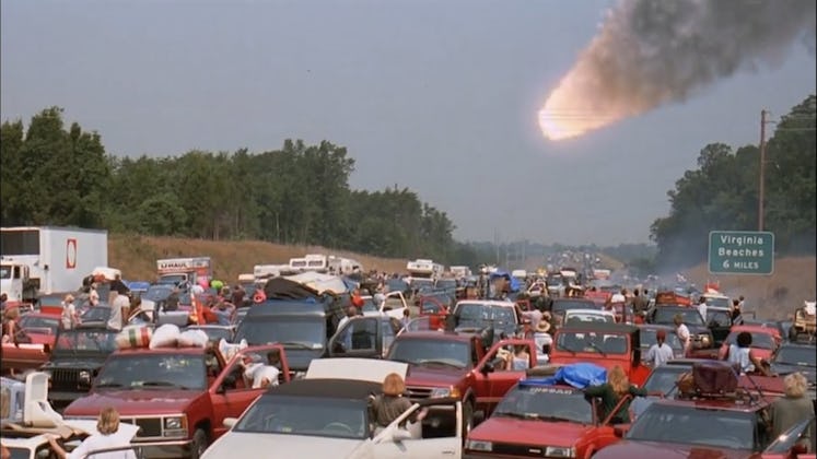 A crowded highway watches as the comet makes impact in Deep Impact. 