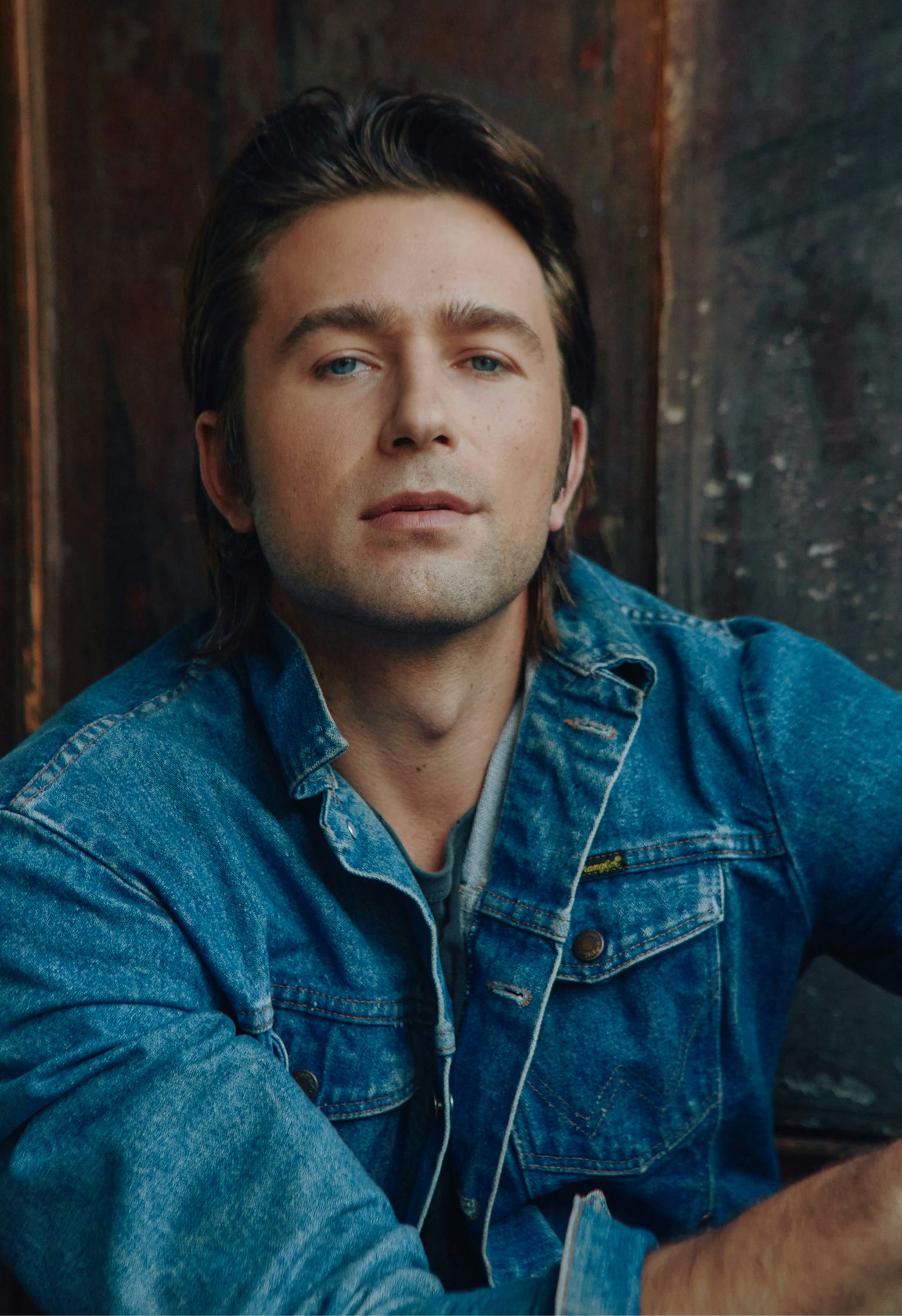 Brandon Sklenar On '1923,' 'It Ends With Us,' & Working With Harrison Ford