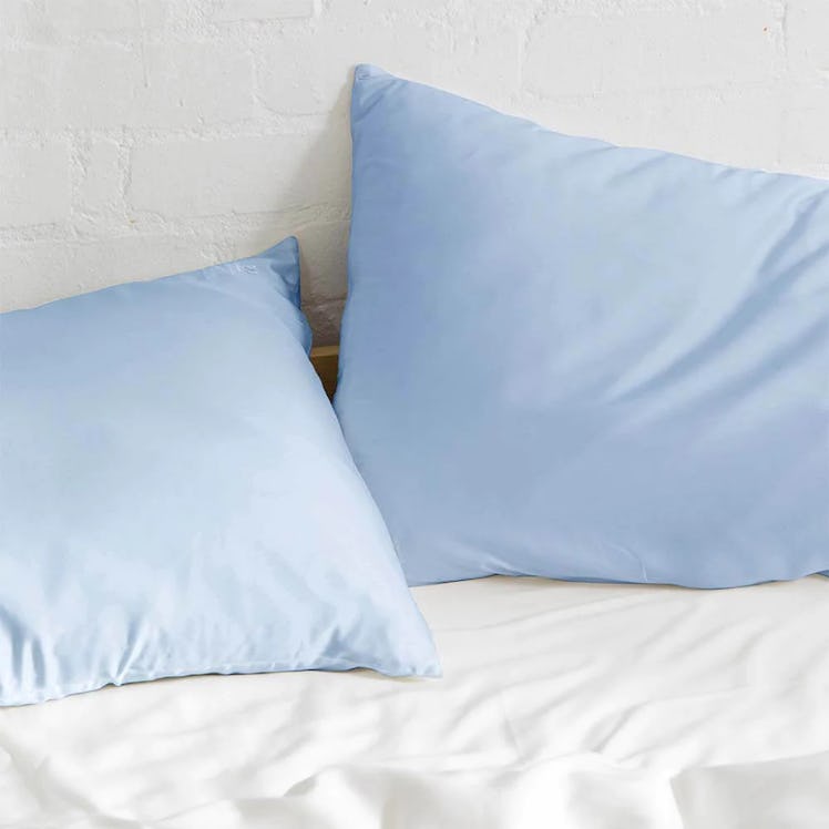 Silvi The Anti-Acne Silk Pillowcase