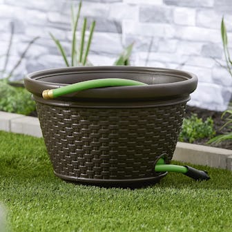 Suncast 100-Foot Capacity Hose Pot