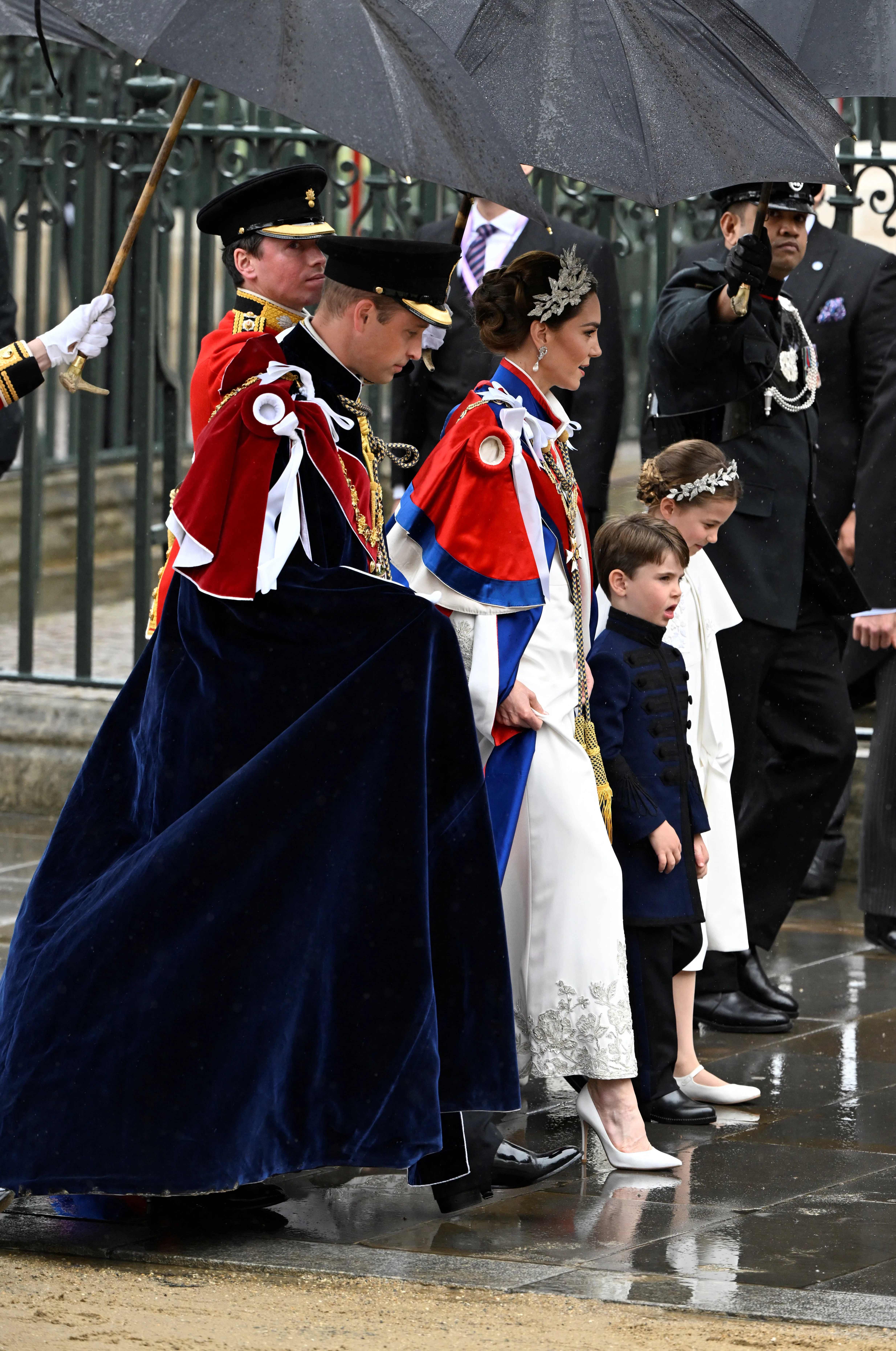 princess kate's coronation dress Kate Middleton's Coronation Outfit and Headpiece: Best Photos