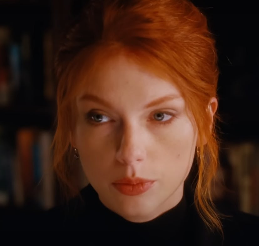 A TikTok theory that Taylor Swift is about to release a memoir has fans spiraling.