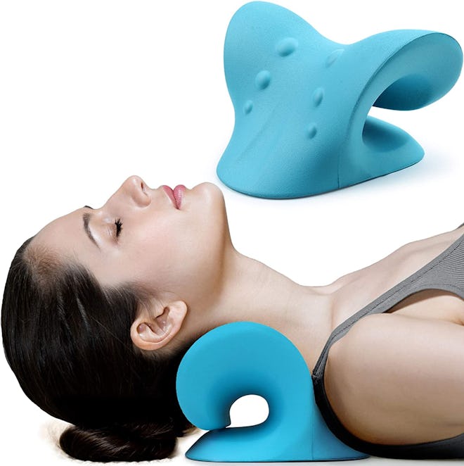 RESTCLOUD Neck and Shoulder Stretcher