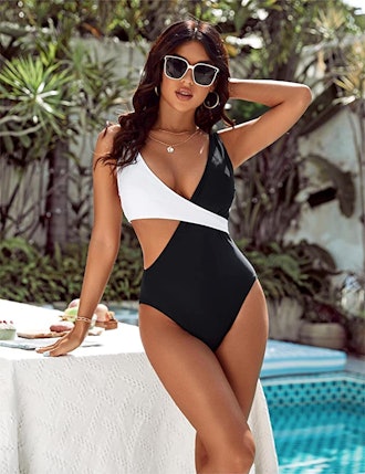 Blooming Jelly One Piece Cutout Swimsuit