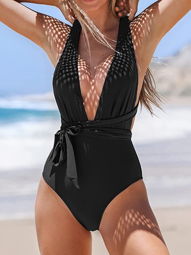 CUPSHE Deep V One Piece Swimsuit 