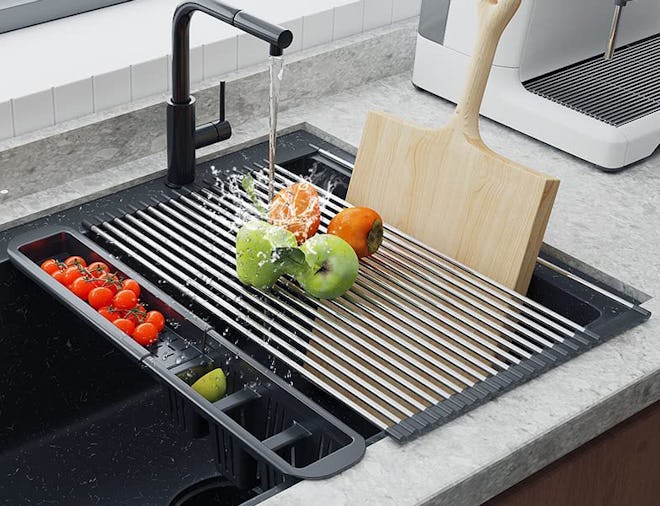 BBXTYLY Over The Sink Expandable Roll Up Dish Drying Rack