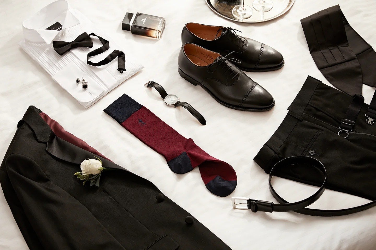 Need help navigating that wedding dress code?