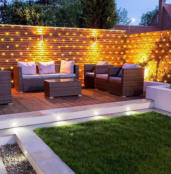 echosari Solar-Powered Net Lights