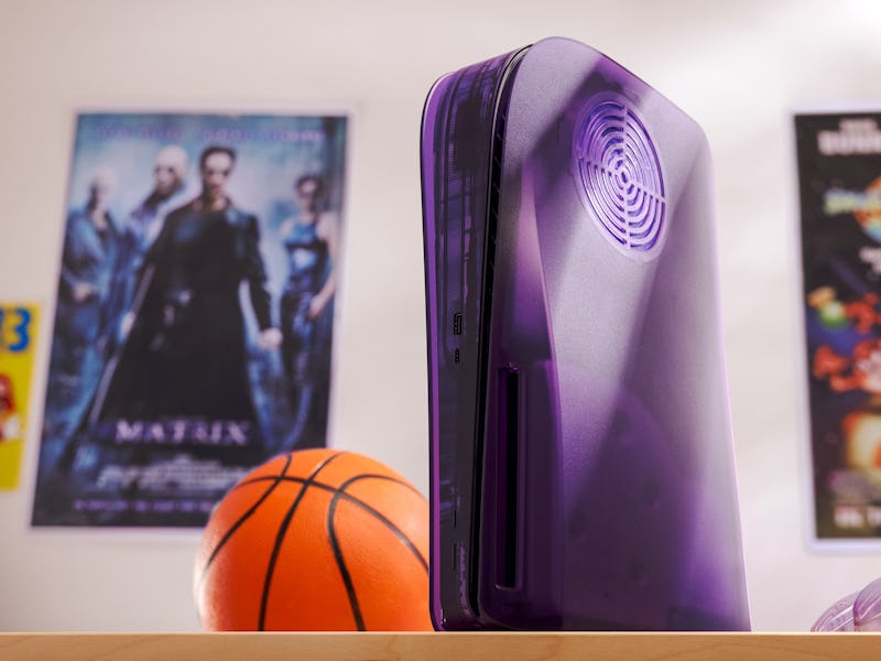 Dbrand PS5 Retro Dark Plate in Atomic Purple