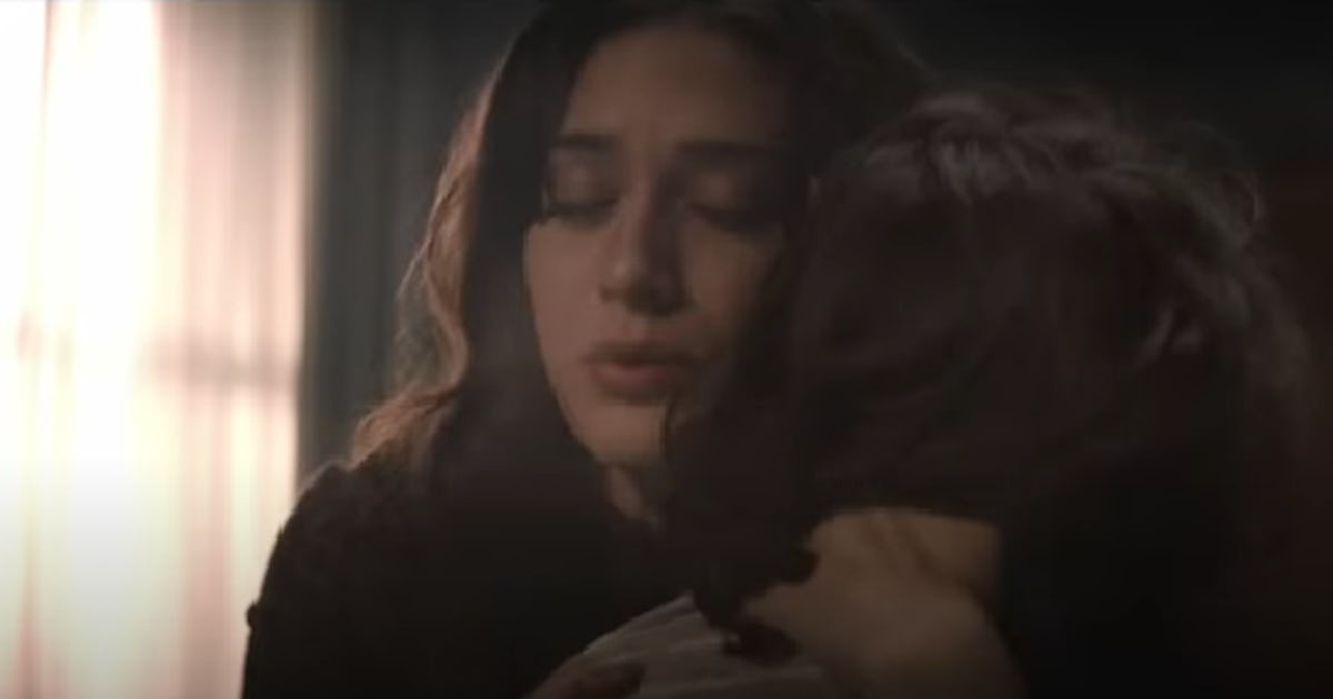 'Cobweb' Starring Lizzy Caplan Is A New Horror Movie With Terrifying