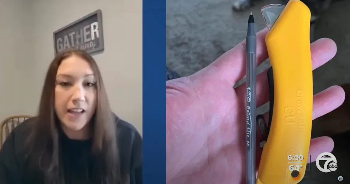 Two Moms Have Found Box Cutters In Their Kids Happy Meals two-moms-have-found-box-cutters-in-their-kids-happy-meals