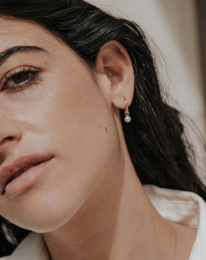 Pearl Huggie Earrings - Kirsten