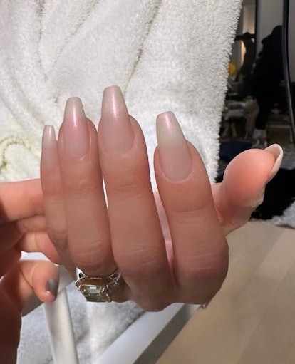 Jennifer Lopez vanilla chrome nails